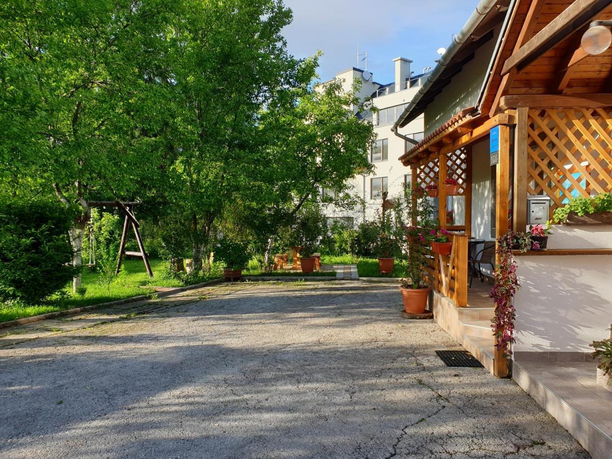 Apartment Liso Seliste Dreznicko Exteriér fotografie